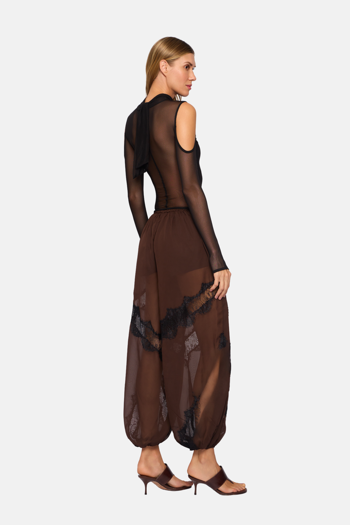 PRÉ-VENDA Blusa Soft Gola e Manga Longa Vazada Tule