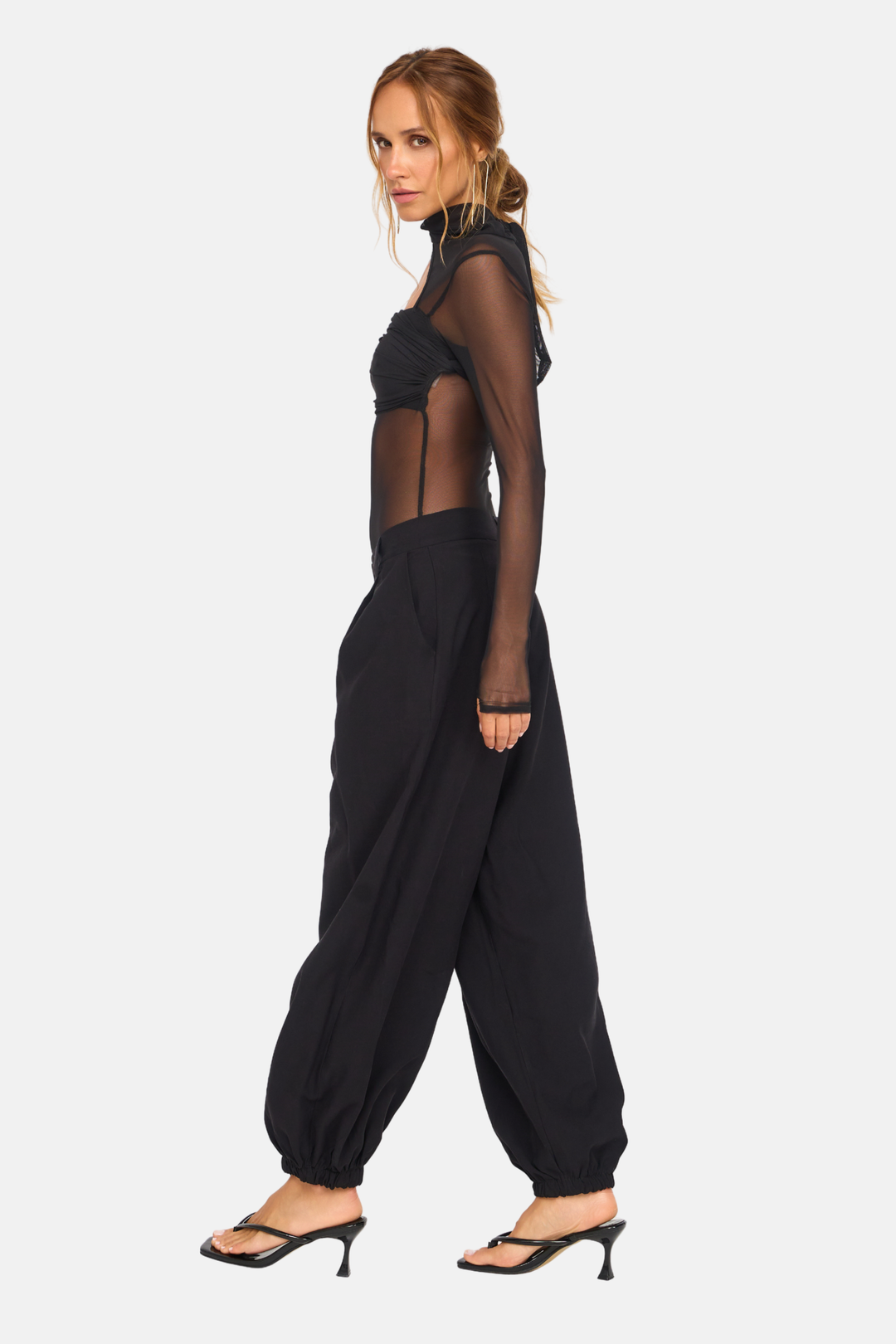 Body Core Recortes Manga Longa Tule