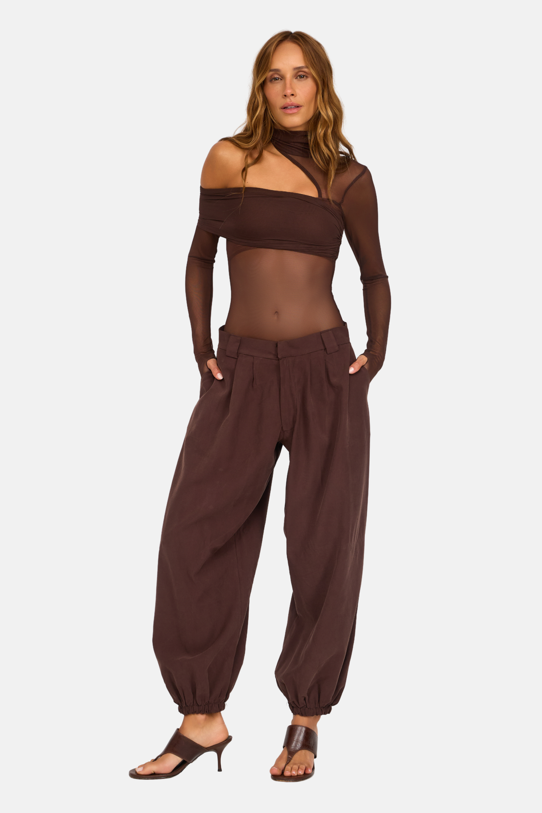 Body Core Recortes Manga Longa Tule