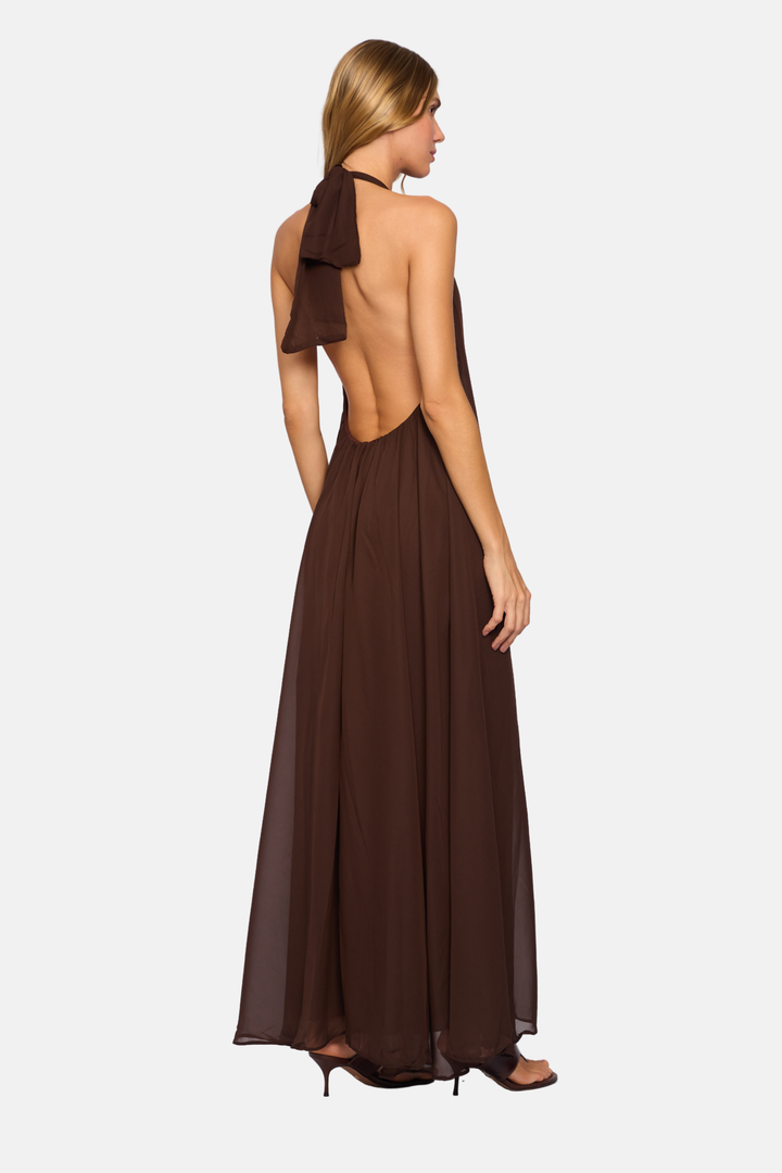 Vestido Longo Frente Única Detalhe Metal Removível