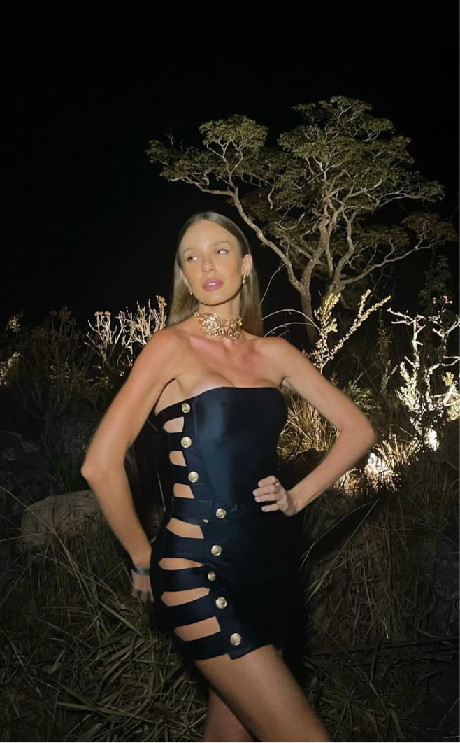 Conjunto Body Maio + Saia Recortes Botão Lala Preto