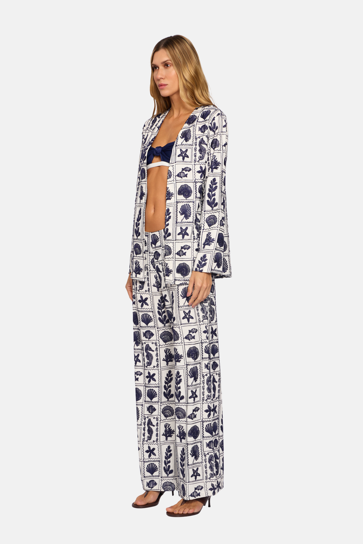 Calça Longa Marítima Reta Estampa Bordada Azul e Branco