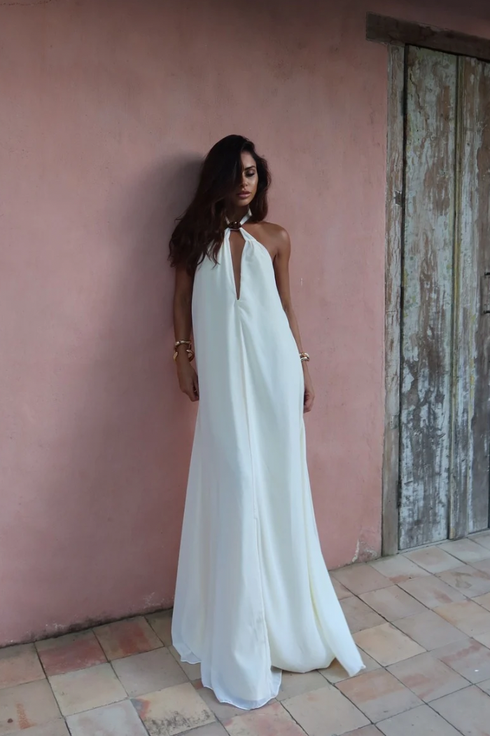 Vestido Longo Frente Única Detalhe Metal Removível