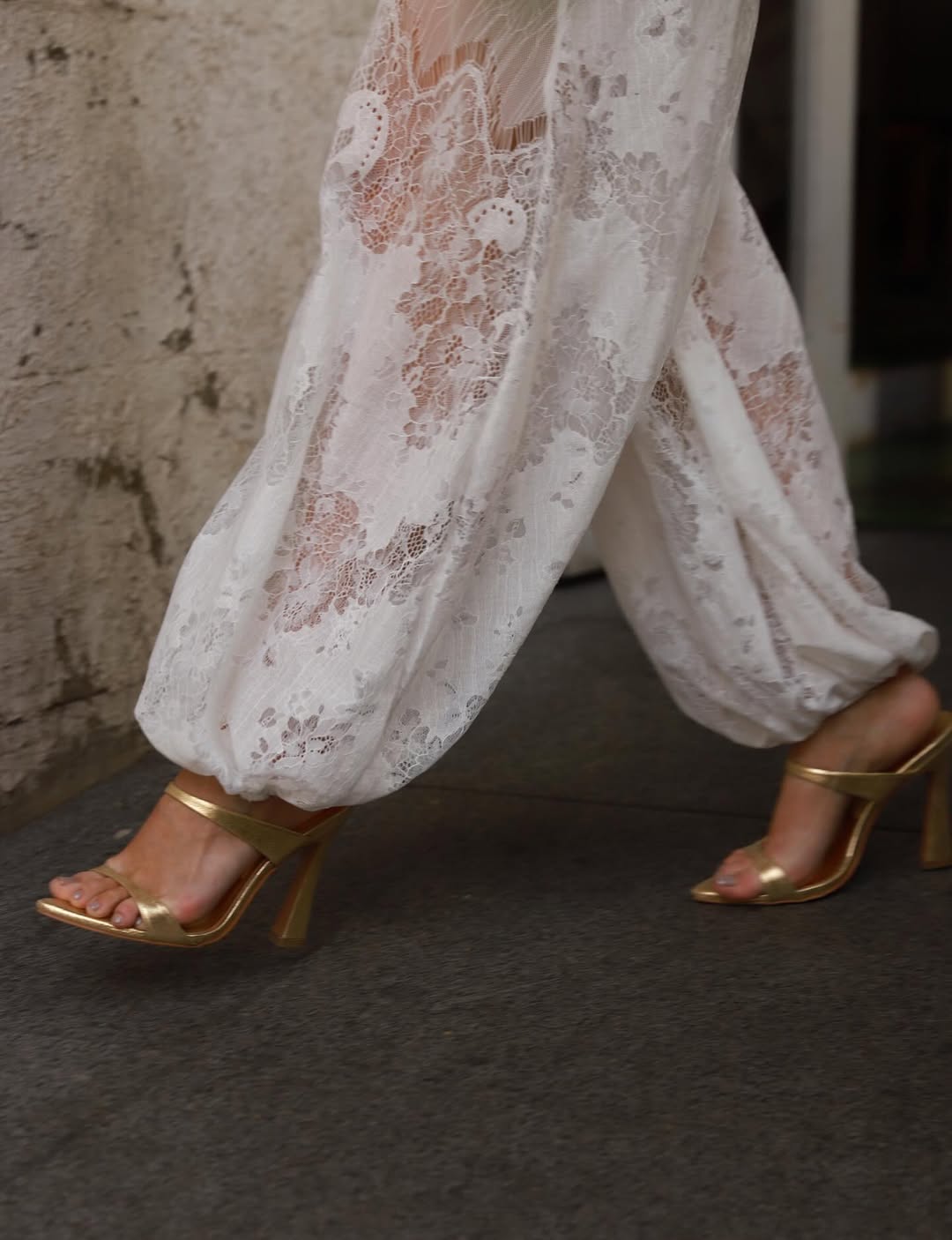 Calça Longa Aladim Renda Off