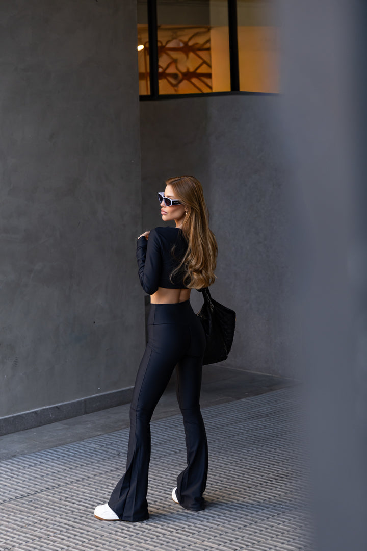 Calça Legging Longa Flare Cós Franzido