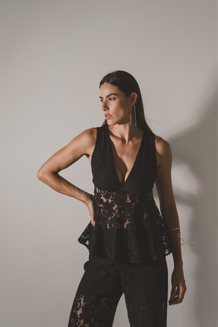 Blusa Peplum Renda Guipure
