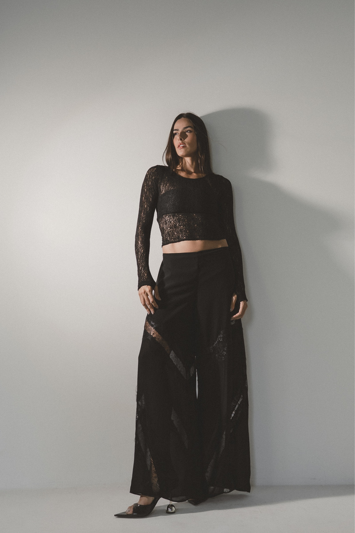 Blusa Manga Longa Renda Celine